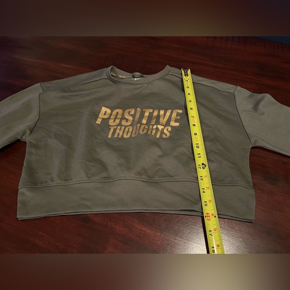 Zara Olive Green and Gold Print Positive Thoughts Crop Sweatshirt - Girls 11-12 - Picture 4 of 6
